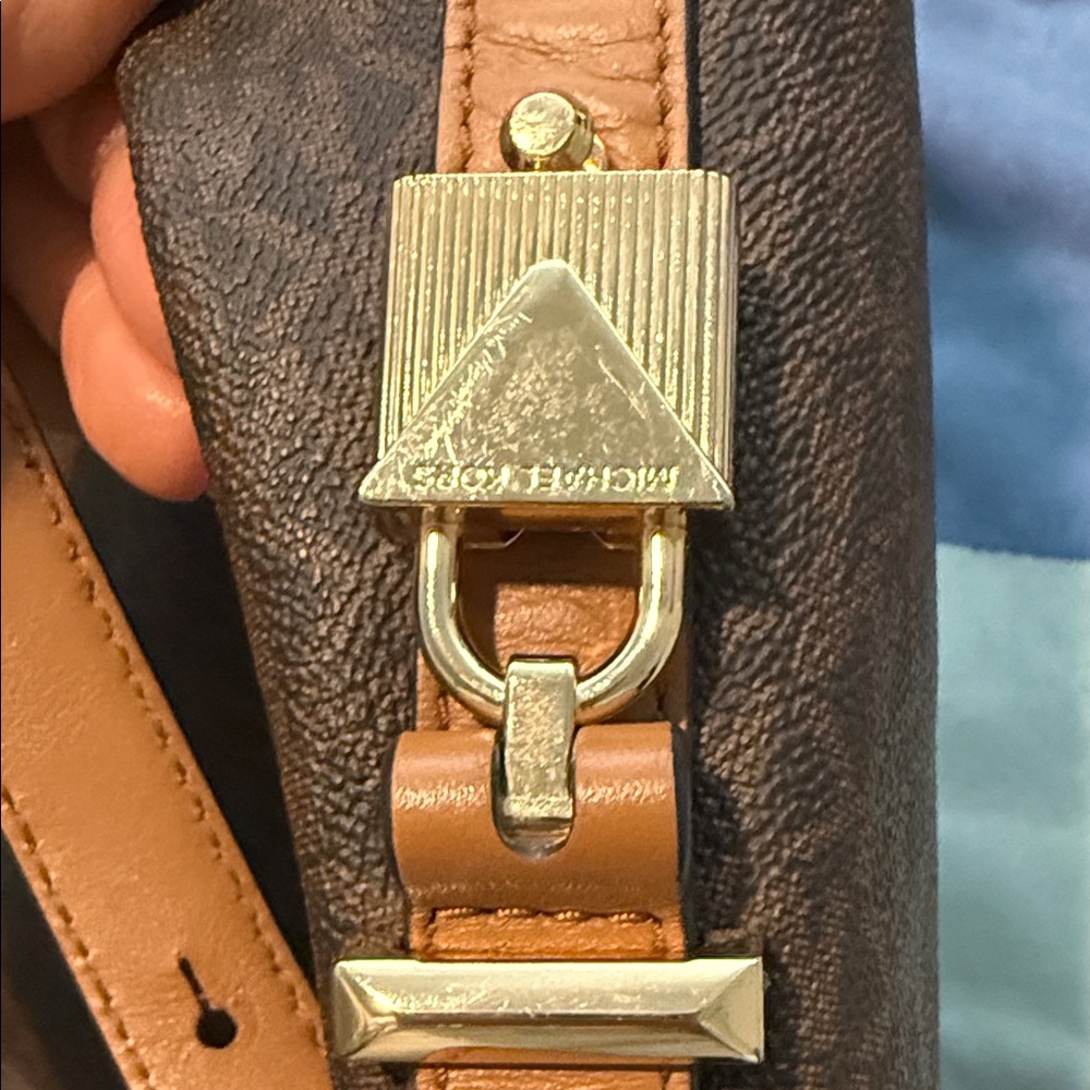 Michael Kors Two-Tone Shoulder Bag - Picture 8 of 10